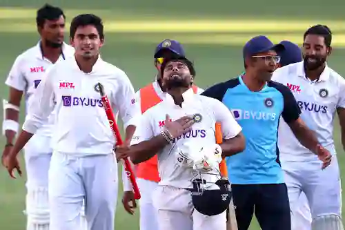 Rishabh Pant Cheers For Team India In WTC Final Against Austral